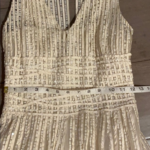 Rare Oscar de la Renta gown - Picture 12 of 16